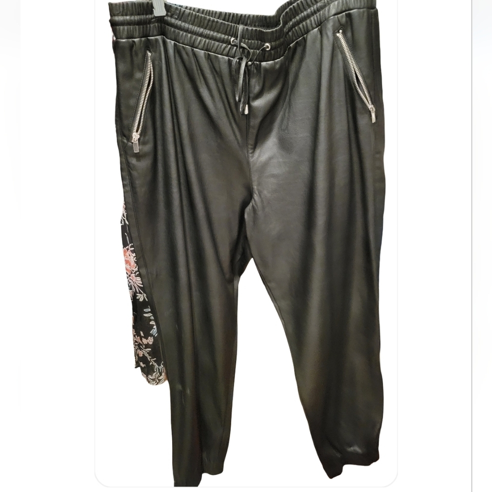 Bar III Black Faux Leather Jogger Pants with Zippered Pockets